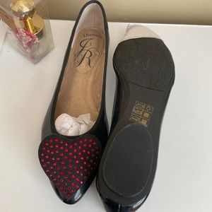 J. Renee Avary flats NWOT